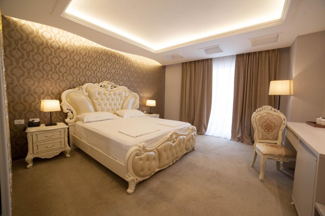 Grand Blue Fafa Resort & Spa Дуррес Экстерьер фото