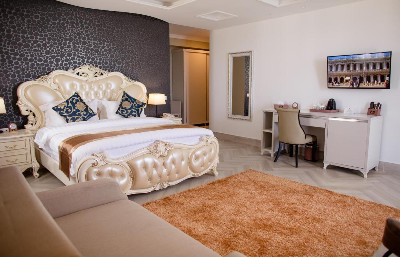 Grand Blue Fafa Resort & Spa Дуррес Экстерьер фото